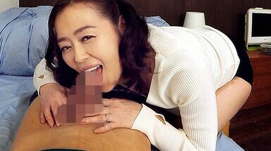  The Taste Of Ripeness: My Secret Affair With My Friend’s Mother